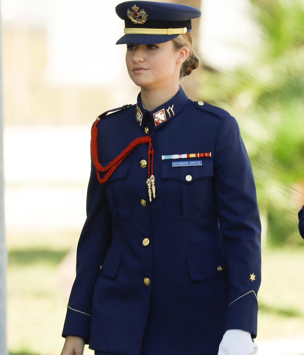 Así es el nuevo uniforme que estrena la princesa Leonor del Ejército del Aire: cada elemento, al detalle