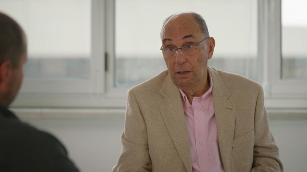 Alejo Vidal-Quadras se sincera como nunca sobre el atentado que sufrió: "Les ha salido 'el tiro por la culata'"