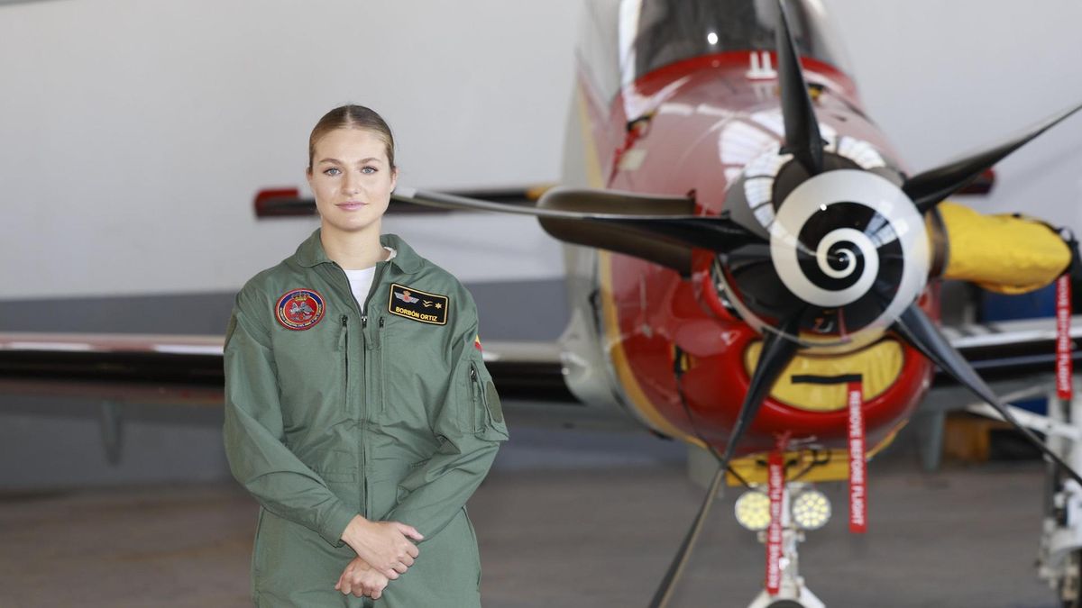 Primeras imágenes de la princesa Leonor en la Academia del Aire para  completar su formación militar