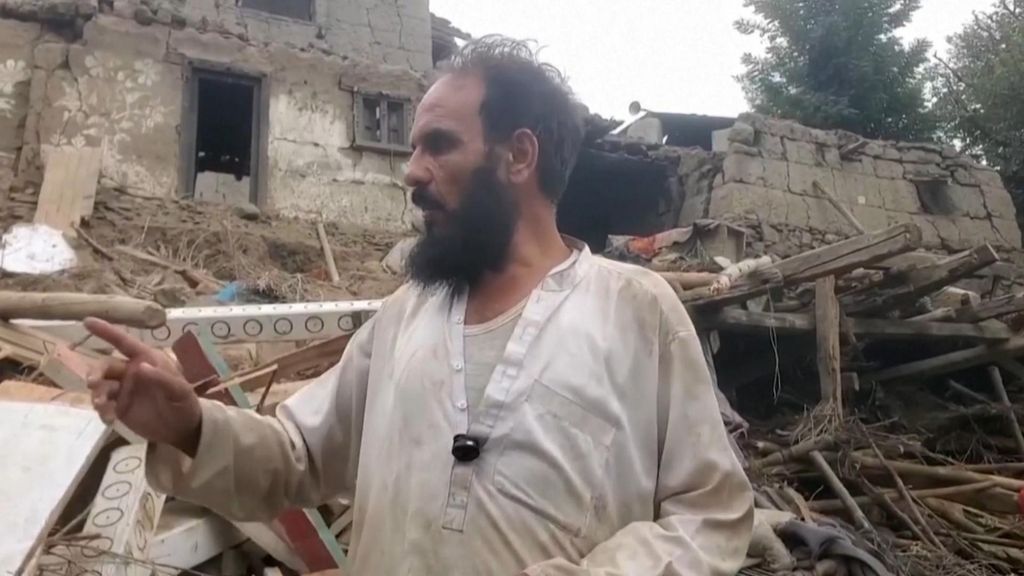 Afganistán reclama ayuda en medio del desastre causado por el devastador terremoto: "Esta era la casa de mi hermano y él y sus tres hijos han muerto”