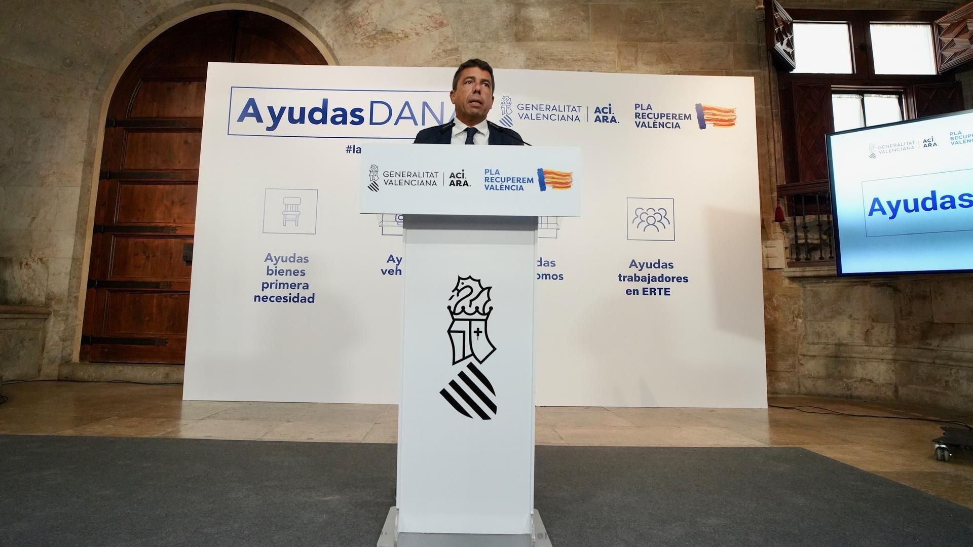 Carlos Mazón durante la declaración institucional en la que anuncia las nuevas ayudas a afectados por la dana