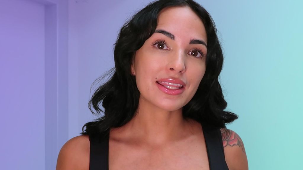 Claudia Bavel confiesa qué cambiaría de ella tras todas sus operaciones Alta intensidad by Claudia Bavel Temporada 1 Top Vídeos 6