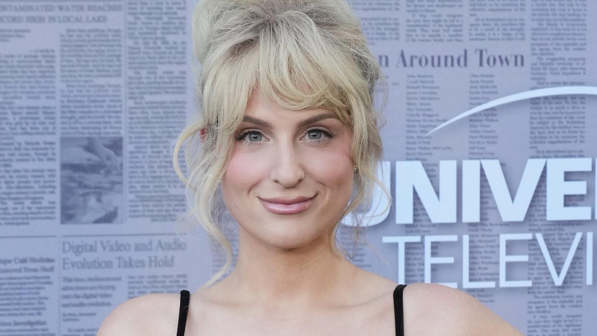 La cantante Meghan Trainor en la premiere de 'The Paper'