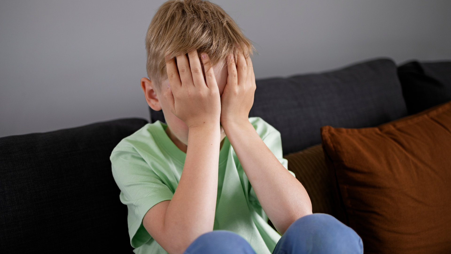 La frustración suele aparecer cuando algo no sale “perfecto” para ellos