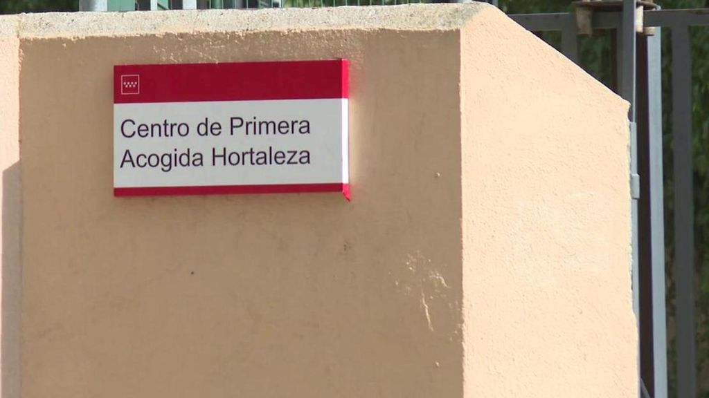 Los expertos explican cómo es el largo proceso de repatriación tras la polémica en Hortaleza