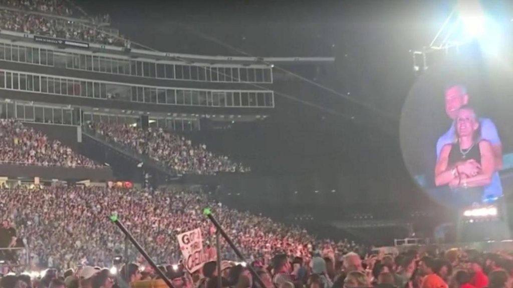 Relaciones en el trabajo y cómo el 'efecto Coldplay' puede hacer peligrar un empleo: "Se deben comunicar de forma inmediata"