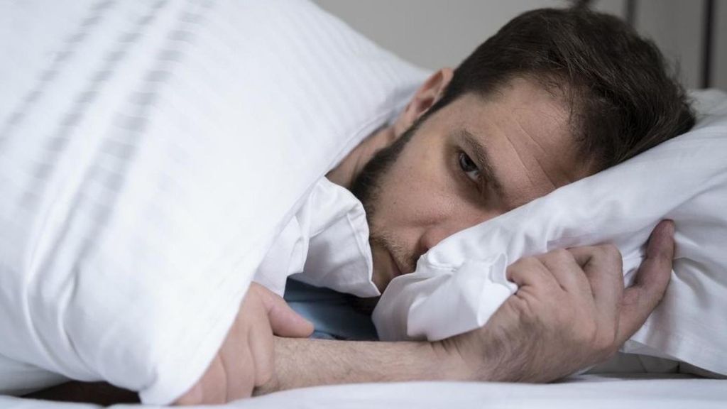 Adiós al insomnio: 10 pasos para dormir mejor