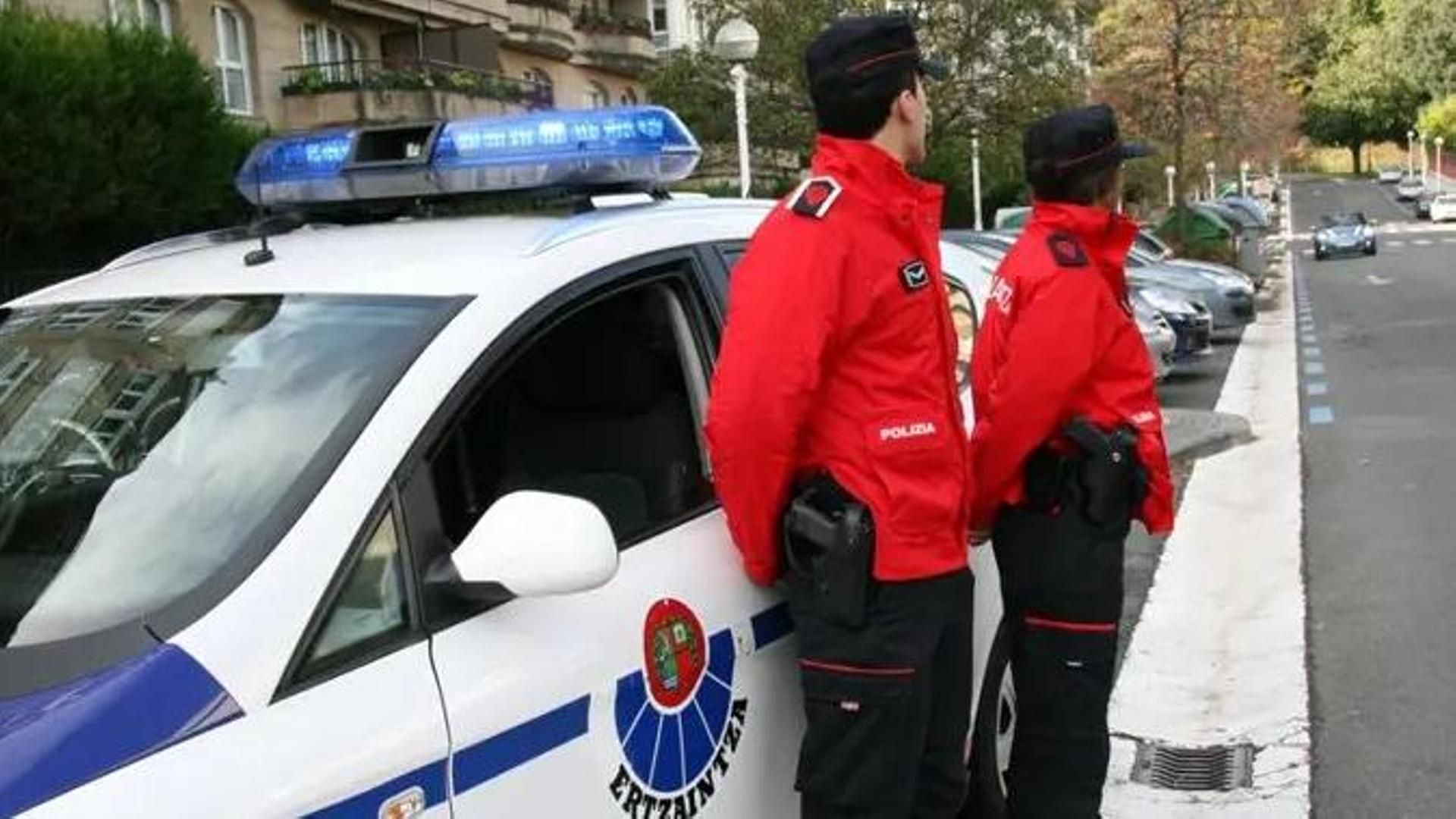 Detenido un joven de 21 años que estaba dormido en la casa en la que entró a robar en Pasajes, Guipúzcoa