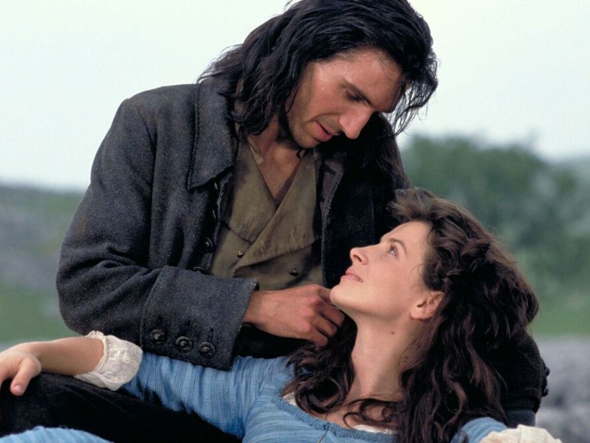 Ralph Fiennes en Cumbres borrascosas