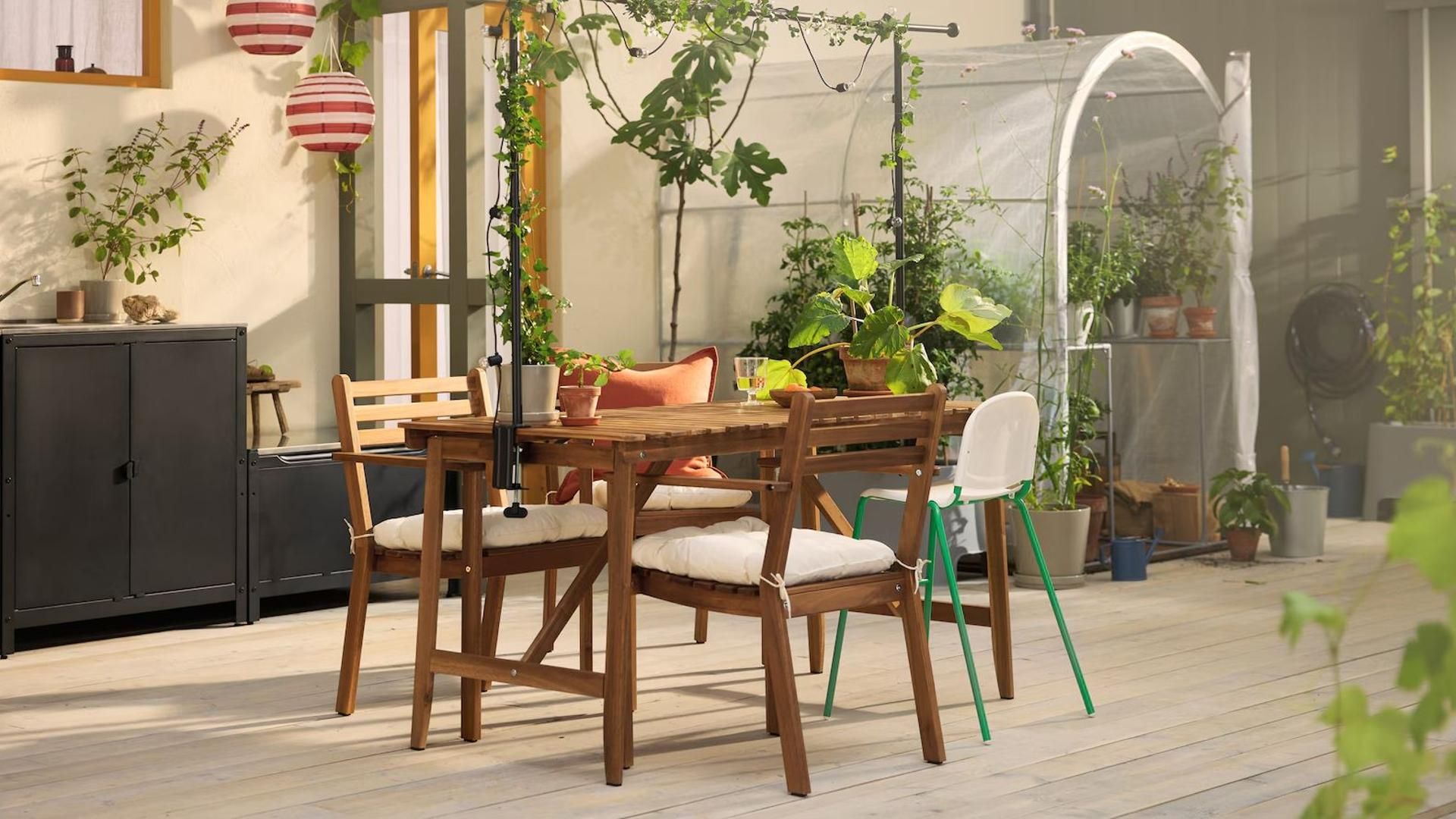 Terraza con muebles de Ikea