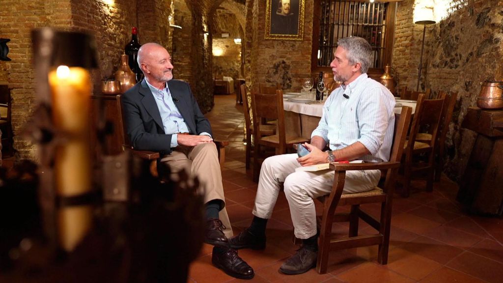 La entrevista completa a Arturo Pérez-Reverte Informativos Telecinco 2025 Especial 24