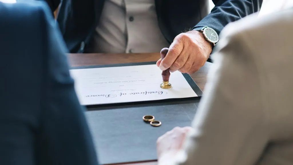 Firma de un divorcio