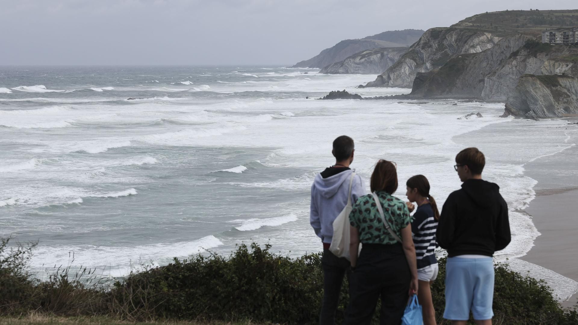 La llegada de un frente atlántico cubrirá de nubes la mitad norte y dejará lluvias