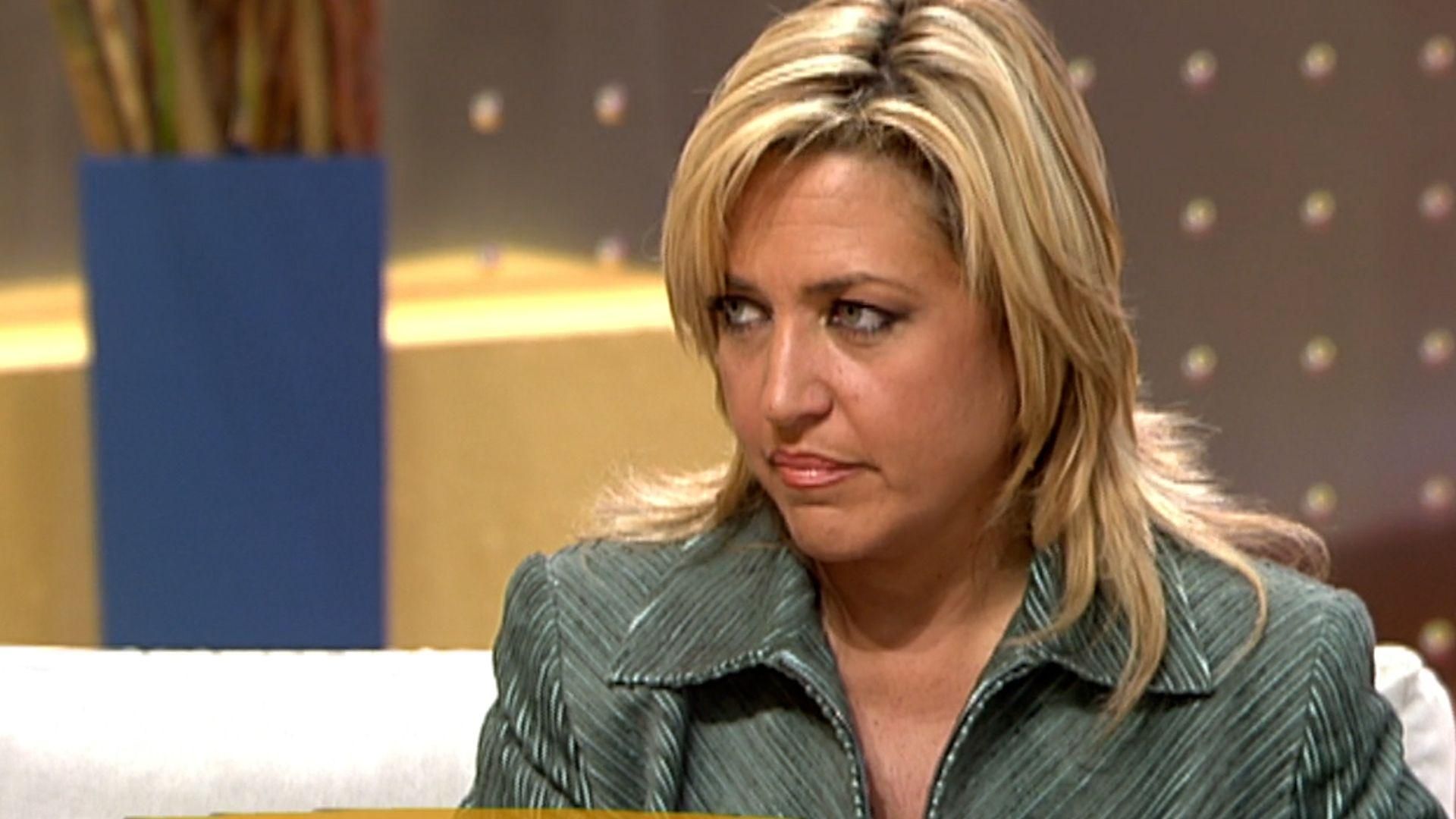 Lydia Lozano discutió por Charly hace 20 años Lydia Lozano discutió por Charly hace 20 años