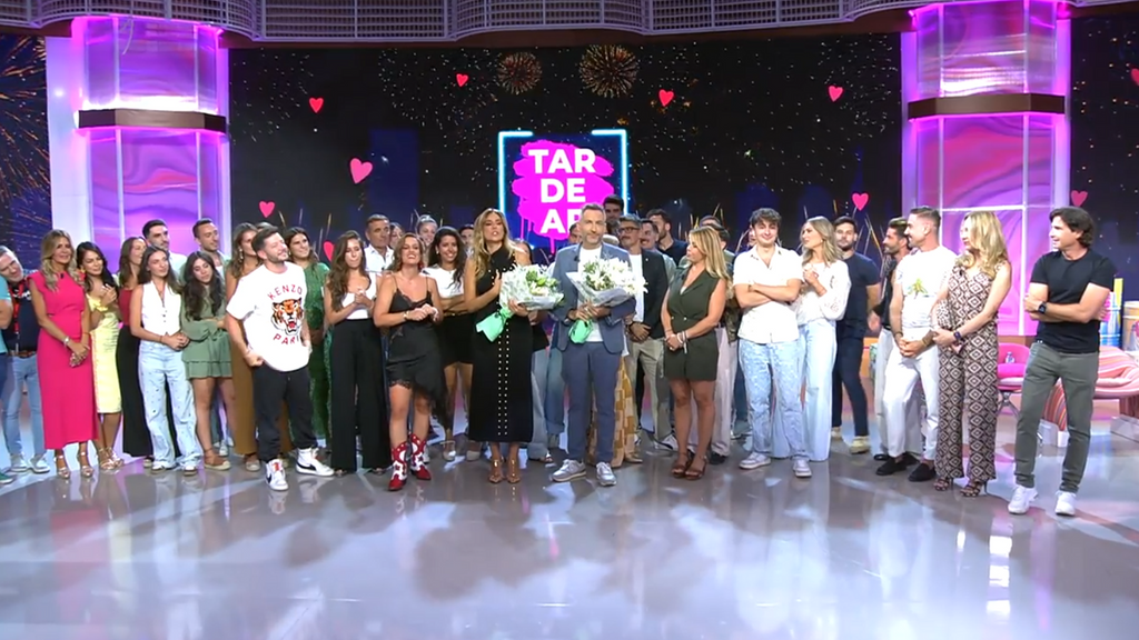 'TardeAR' finaliza por todo lo alto con una despedida alegre y nostálgica de todo el equipo: "Lo hemos hecho de corazón"