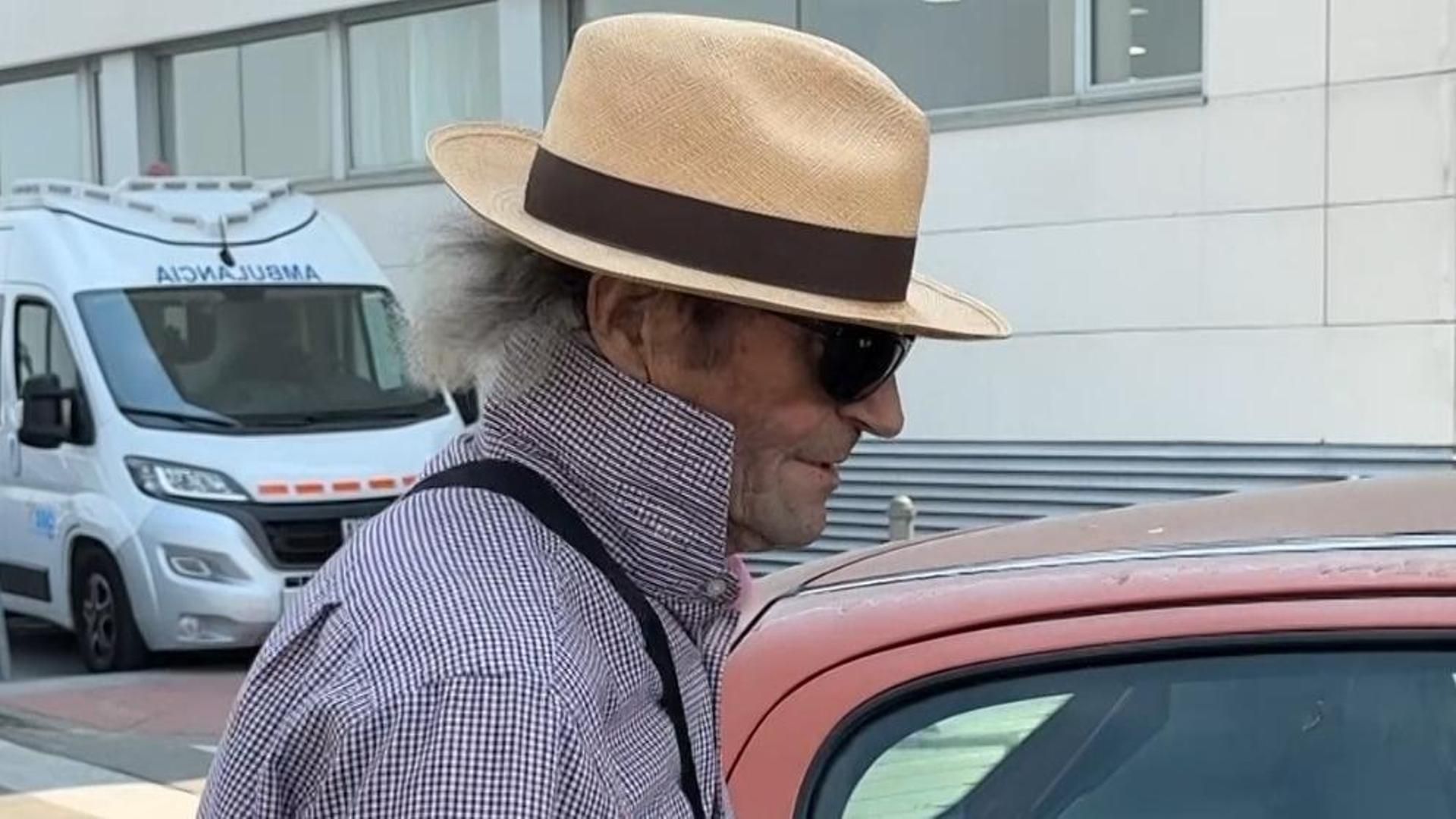 Amador Mohedano acude a una revisión
