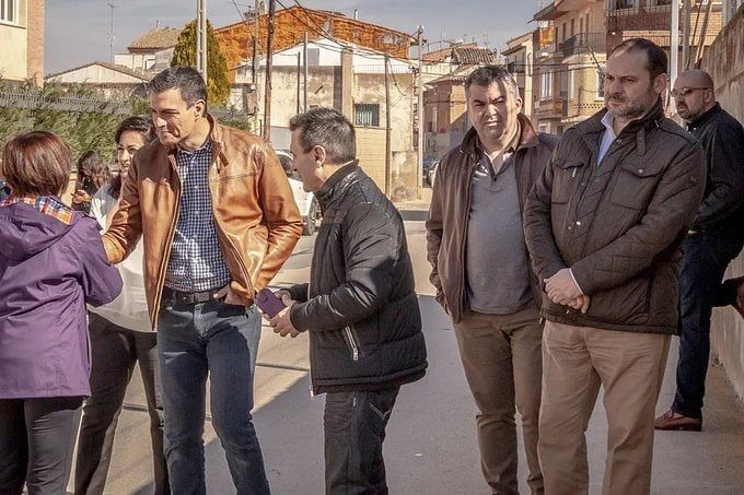 Pedro Sánchez junto a José Luis Ábalos, Santos Cerdán y Koldo García Izaguirre