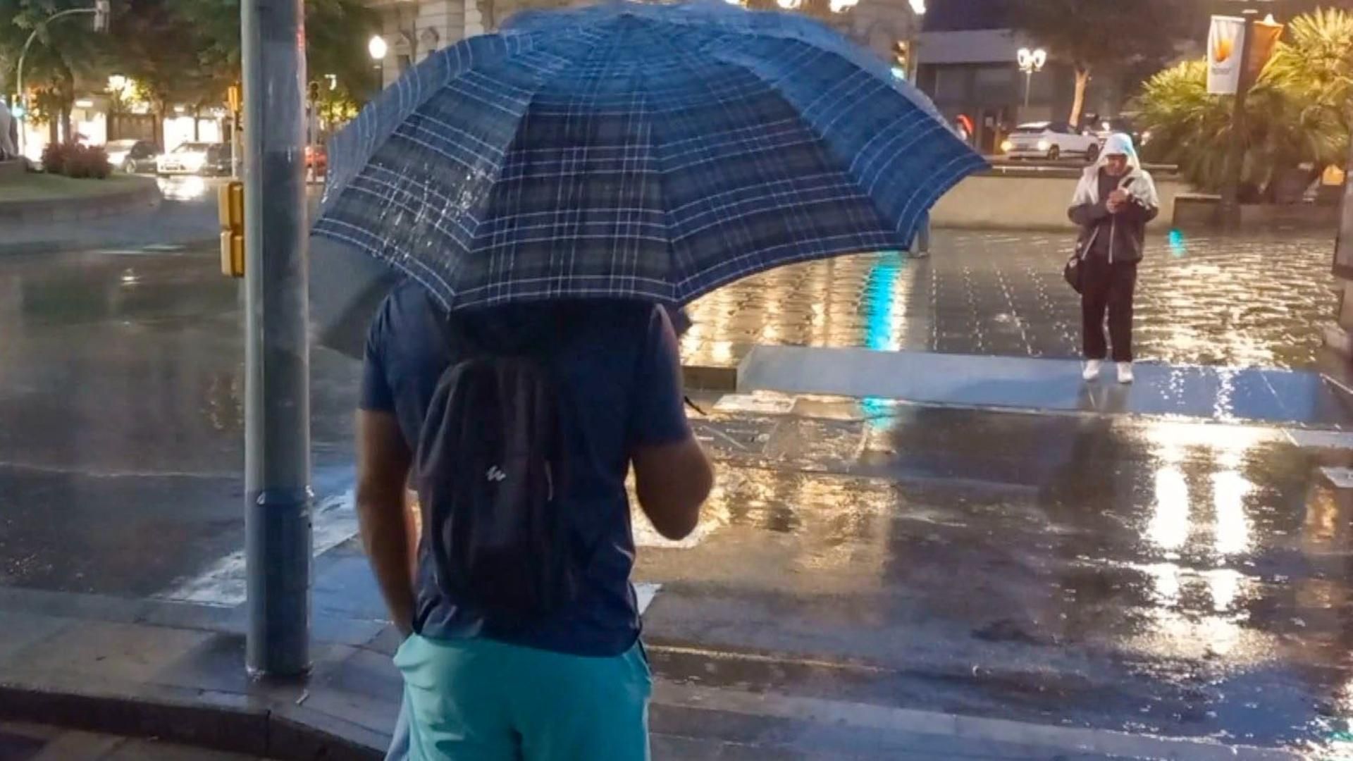 Alerta por lluvias torrenciales: Baleares, Murcia y Comunidad Valenciana, en aviso naranja por precipitaciones de hasta 50 litros por hora