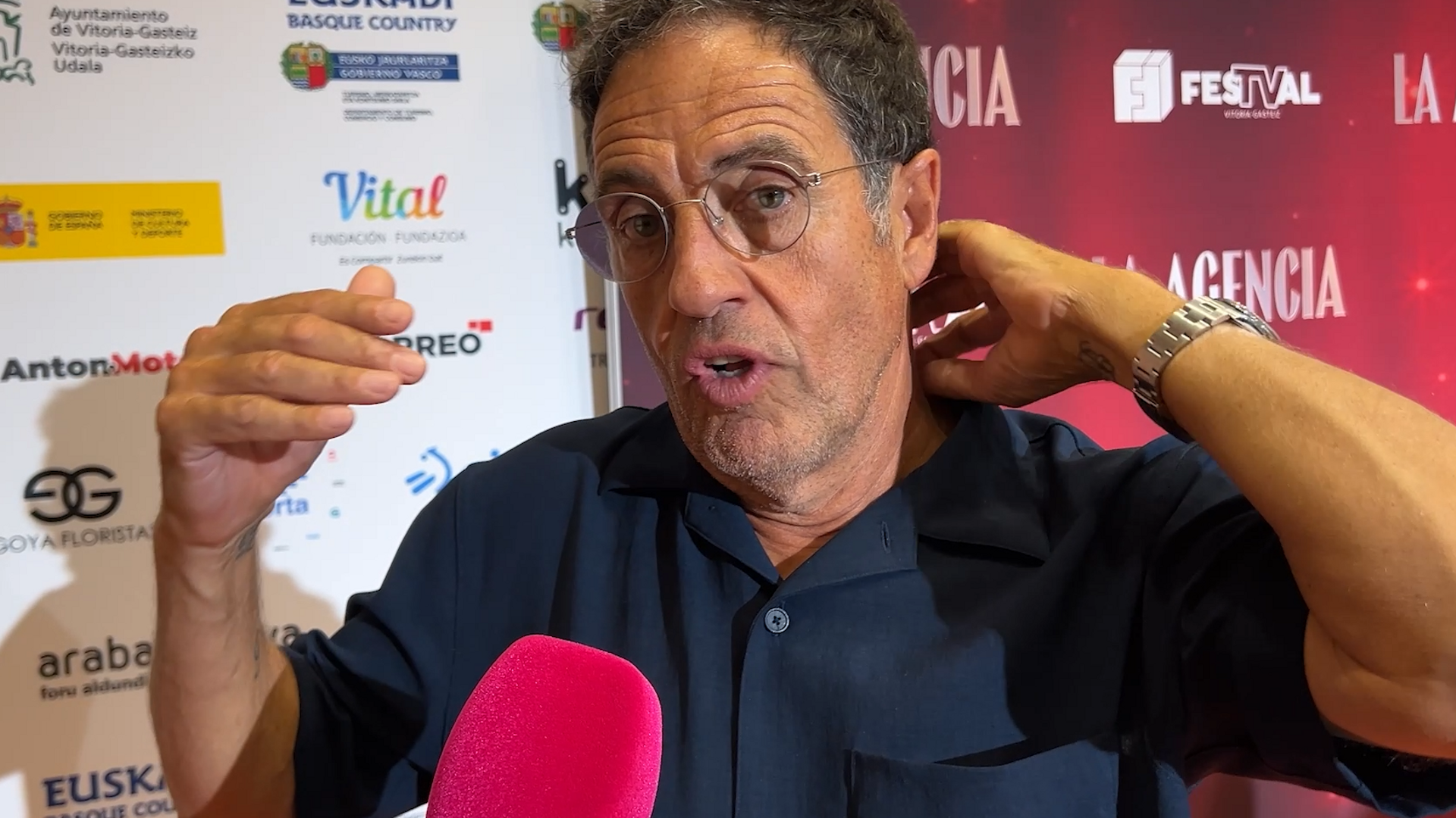 Daniel Écija cuenta cómo es la adaptación española de 'Call my agent' - La Agencia Exclusivo web 09/09/2025