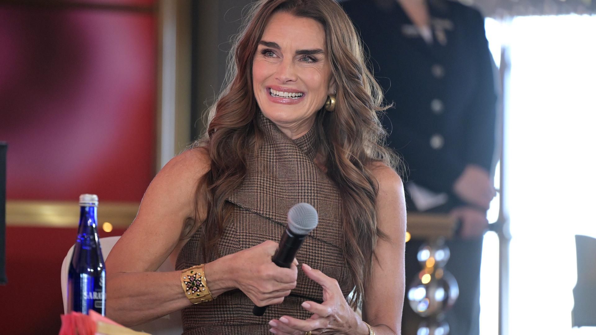 La actriz Brooke Shields es prima segunda de Alessandro Lequio