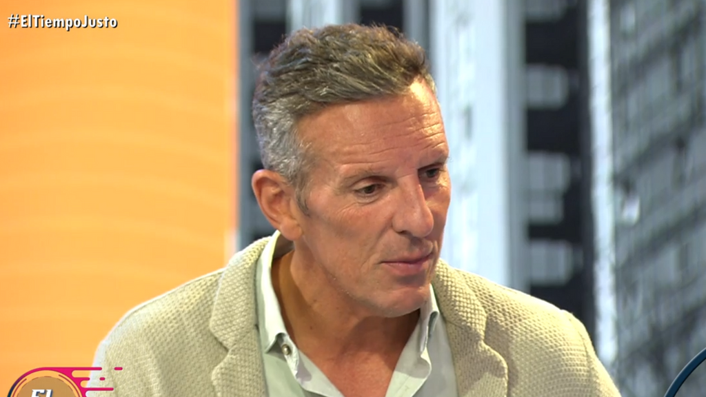 La curiosa confesión del presentador Joaquín Prat: "Yo duermo con un bate de béisbol en el cabecero de la cama"