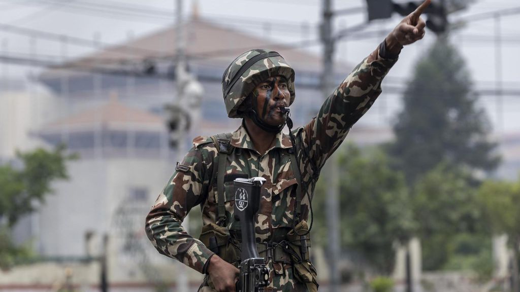Varias zonas de Nepal, bajo control policial y sin Gobierno por las brutales protestas de la Generación Z