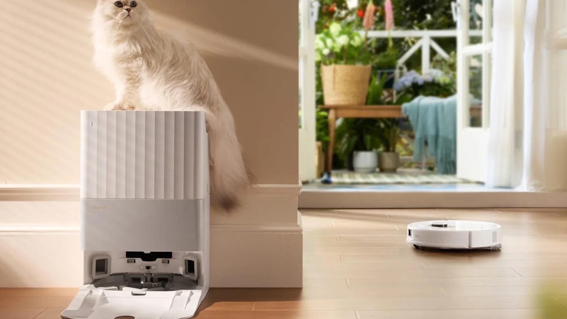 Este es el robot aspirador y friegasuelos estrella de Roborock que se limpia y desinfecta a sí mismo y ahora está rebajado casi 300€