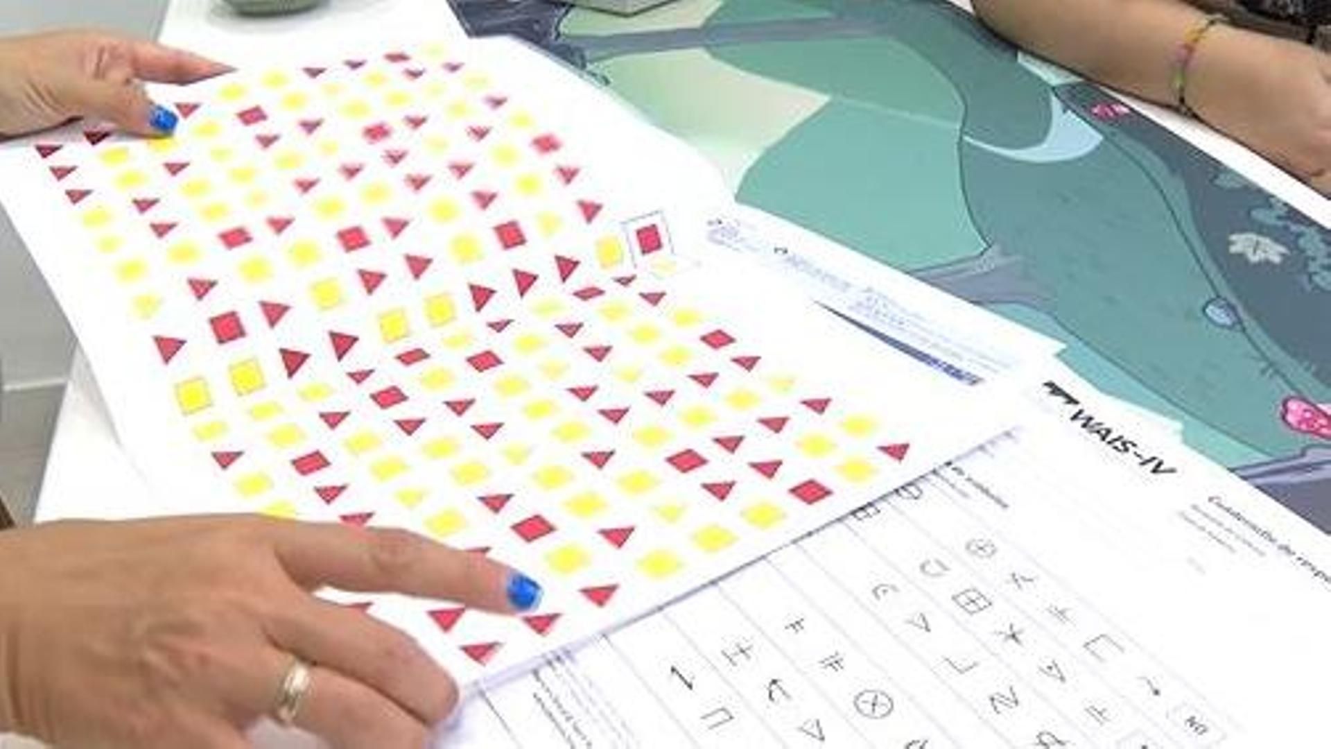 Hace 20 años el MIT diseñaba el test de inteligencia más corto del mundo: las tres preguntas clave