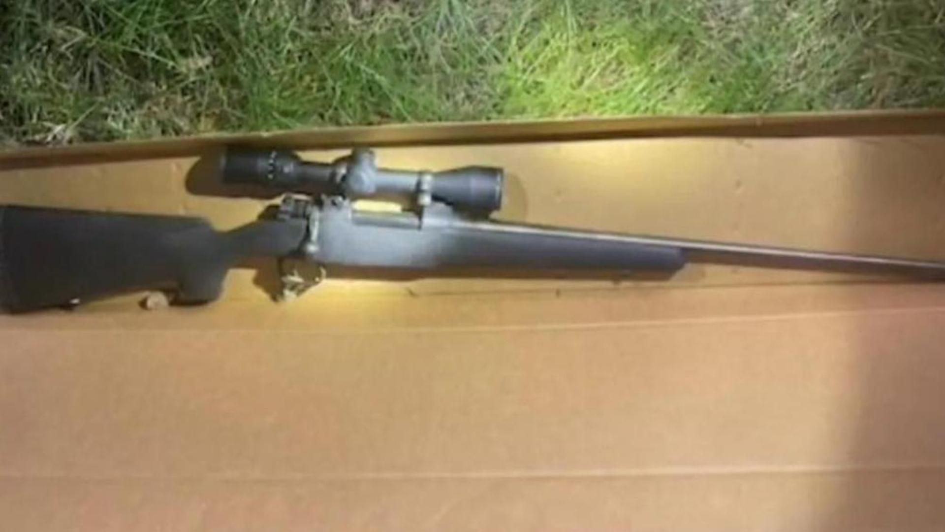 La imagen del rifle con el que asesinaron a Charlie Kirk