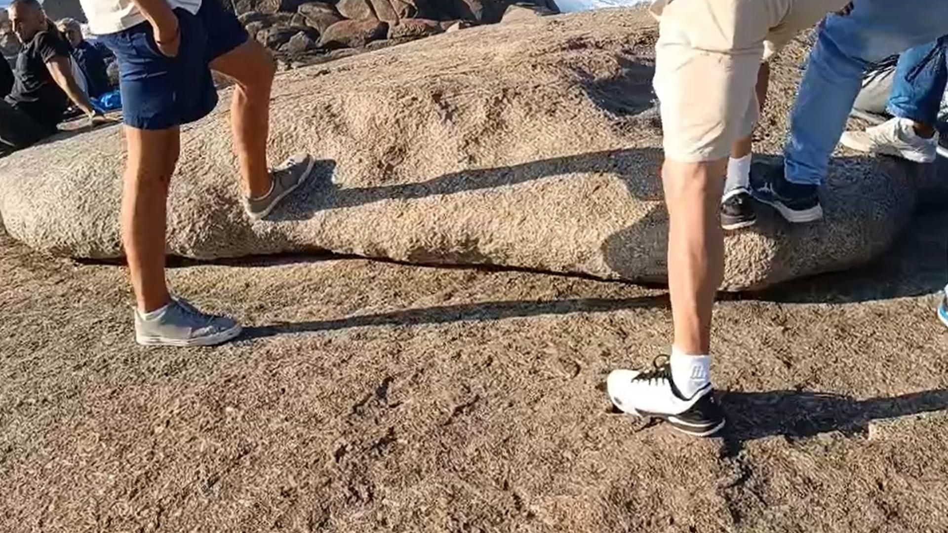 La pedra de Abalar de Muxía vuelve a moverse