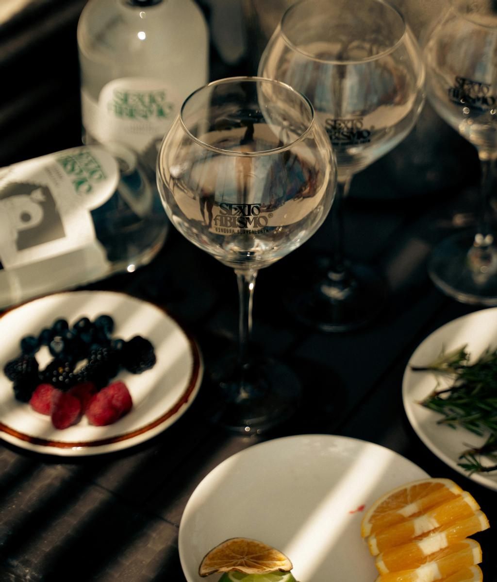 Se puede aprender a degustar la ginebra como un auténtico experto