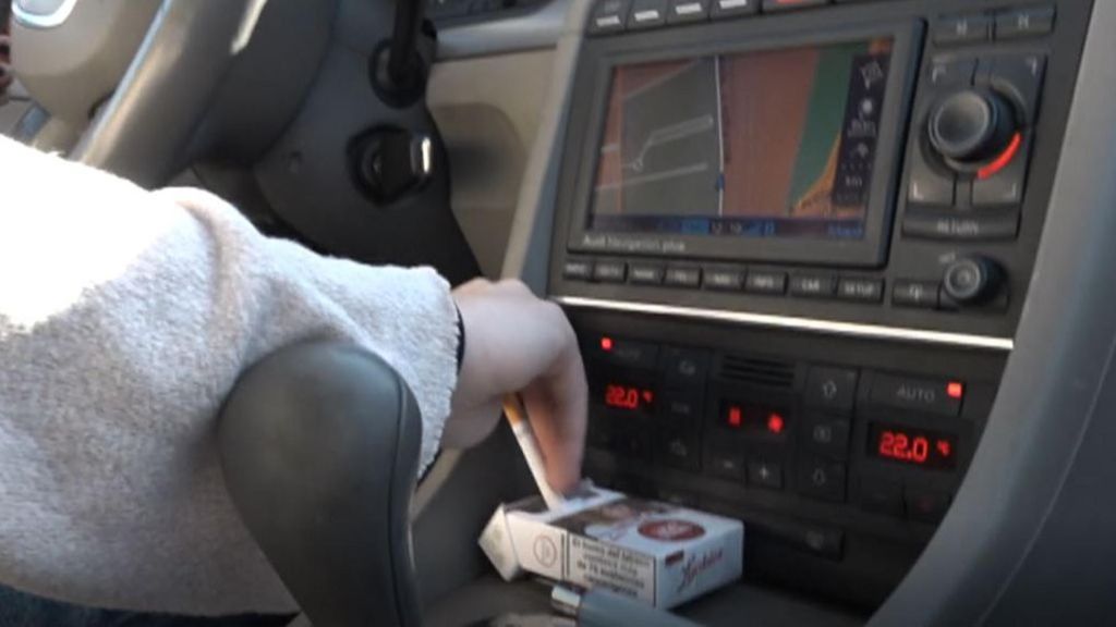 Los niños pequeños, los grandes perjudicados del consumo de tabaco en el coche