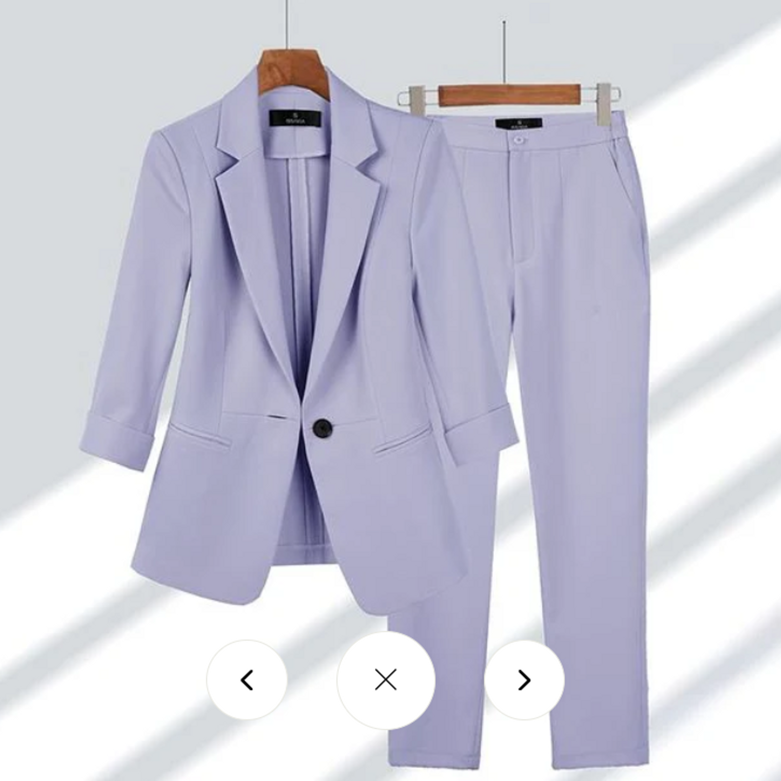 Traje lila