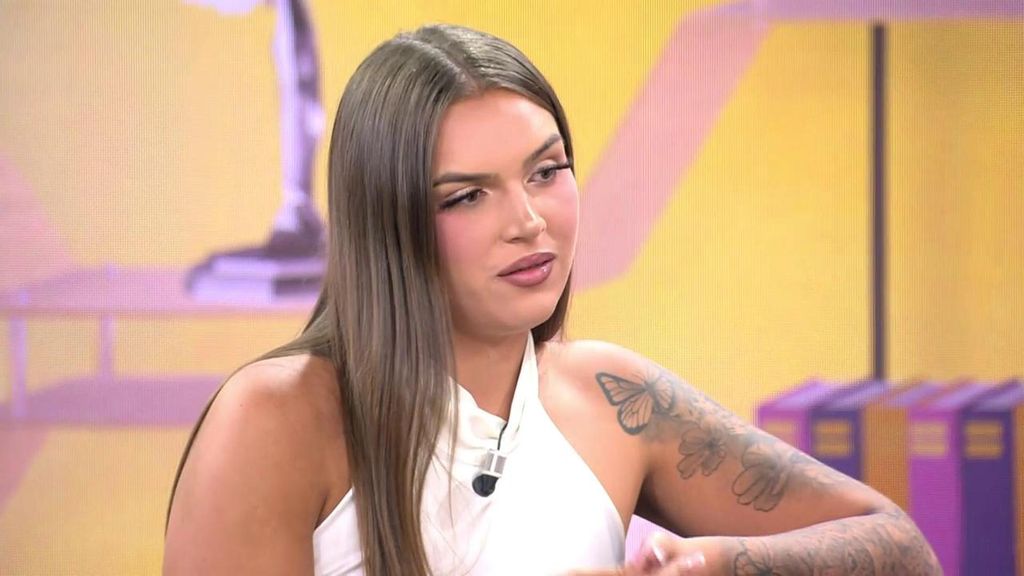 La brutal lección de una joven que reconoce que liga "en oculto" porque no es "normativa": "Los hombres me dicen que no diga nada" El diario de Jorge 2025 Top Vídeos 694