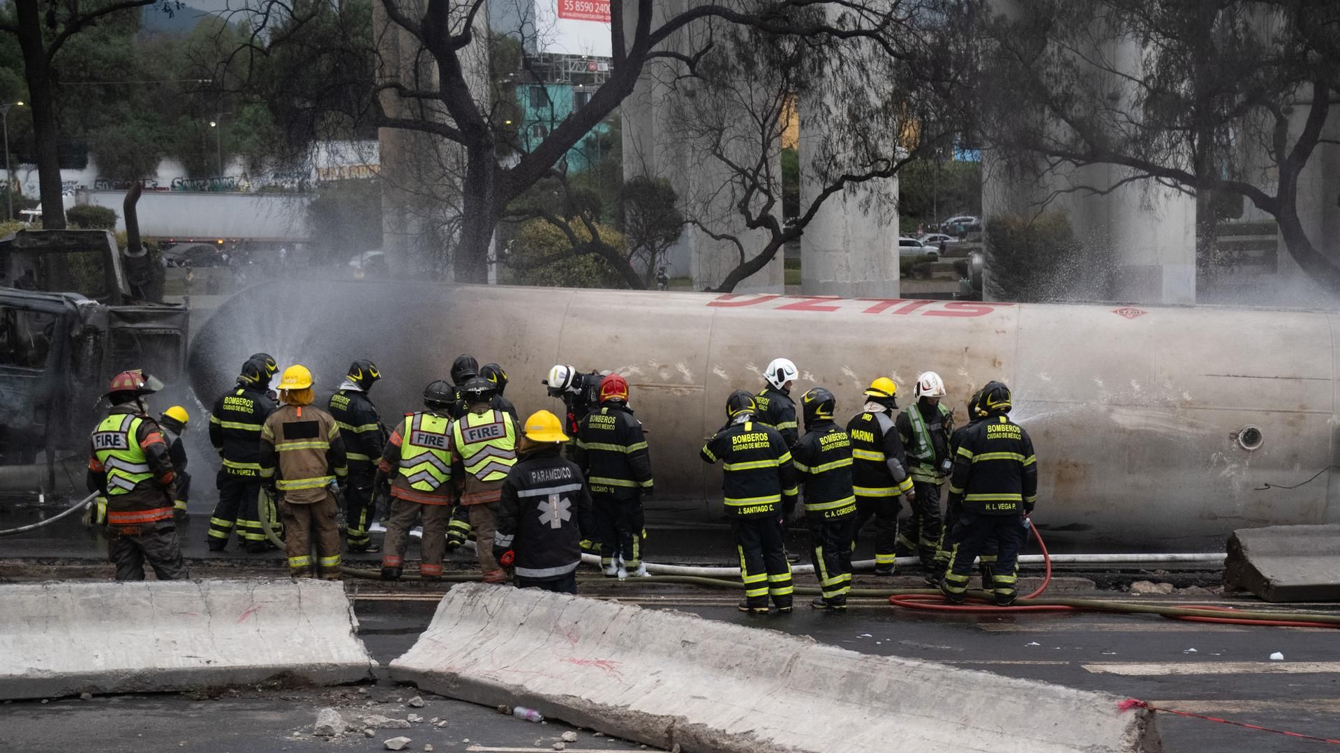 Explosión de un camión en México