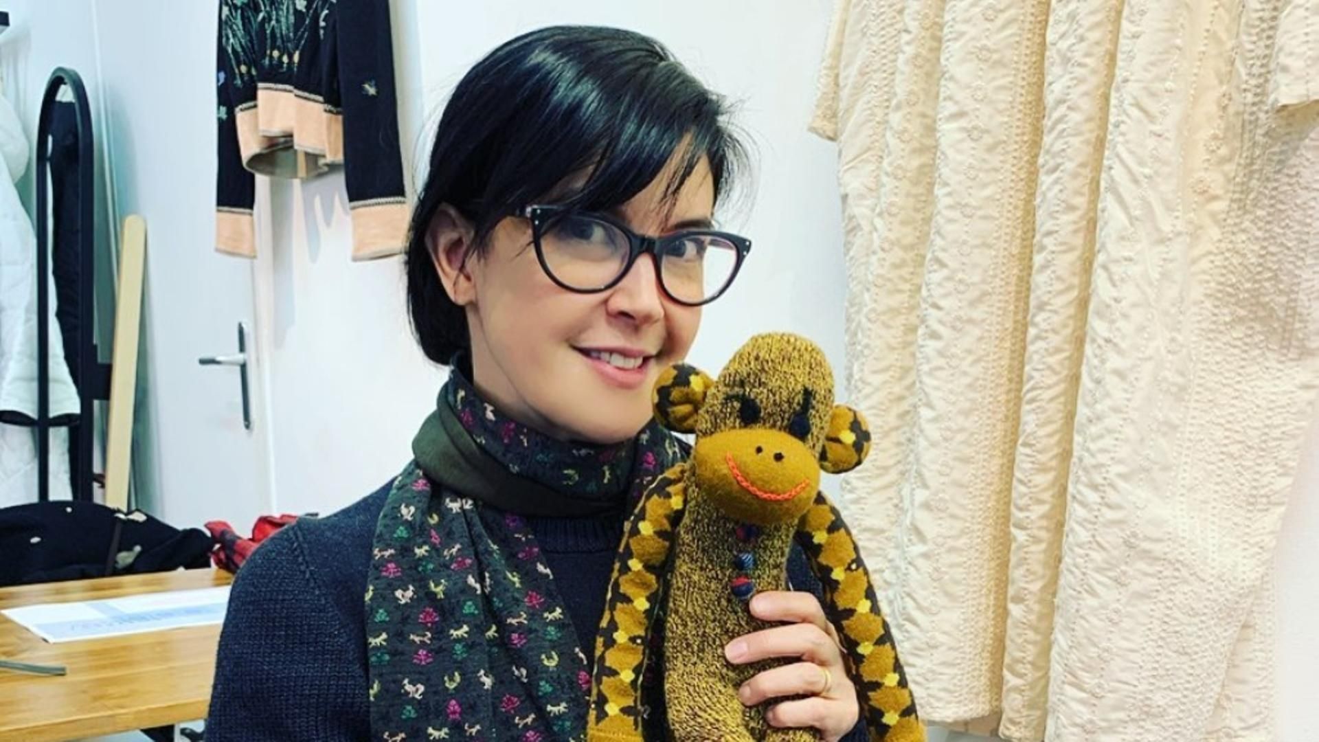 phoebe cates INSTAGRAM (1)