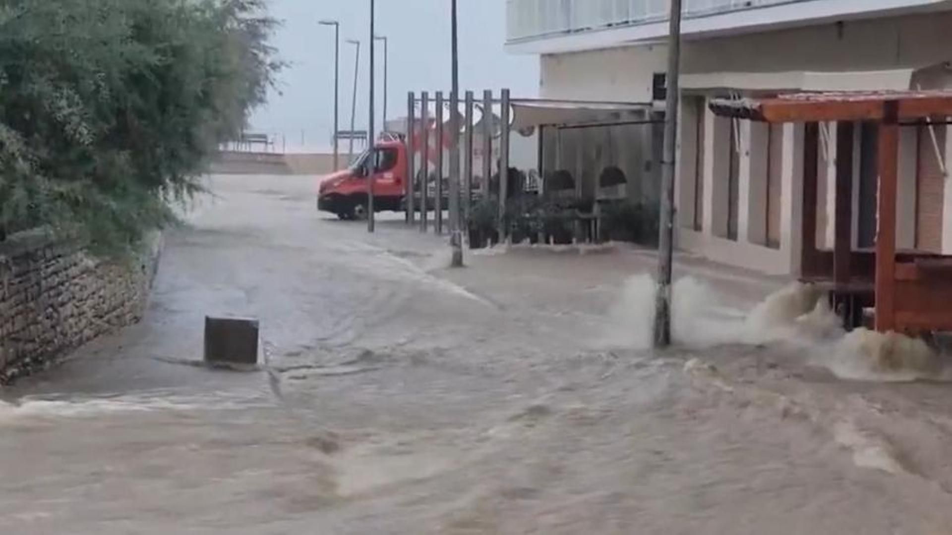 Avisos por tormentas en Cataluña: La Quar, Barcelona, registra un récord de casi 8 litros por minuto