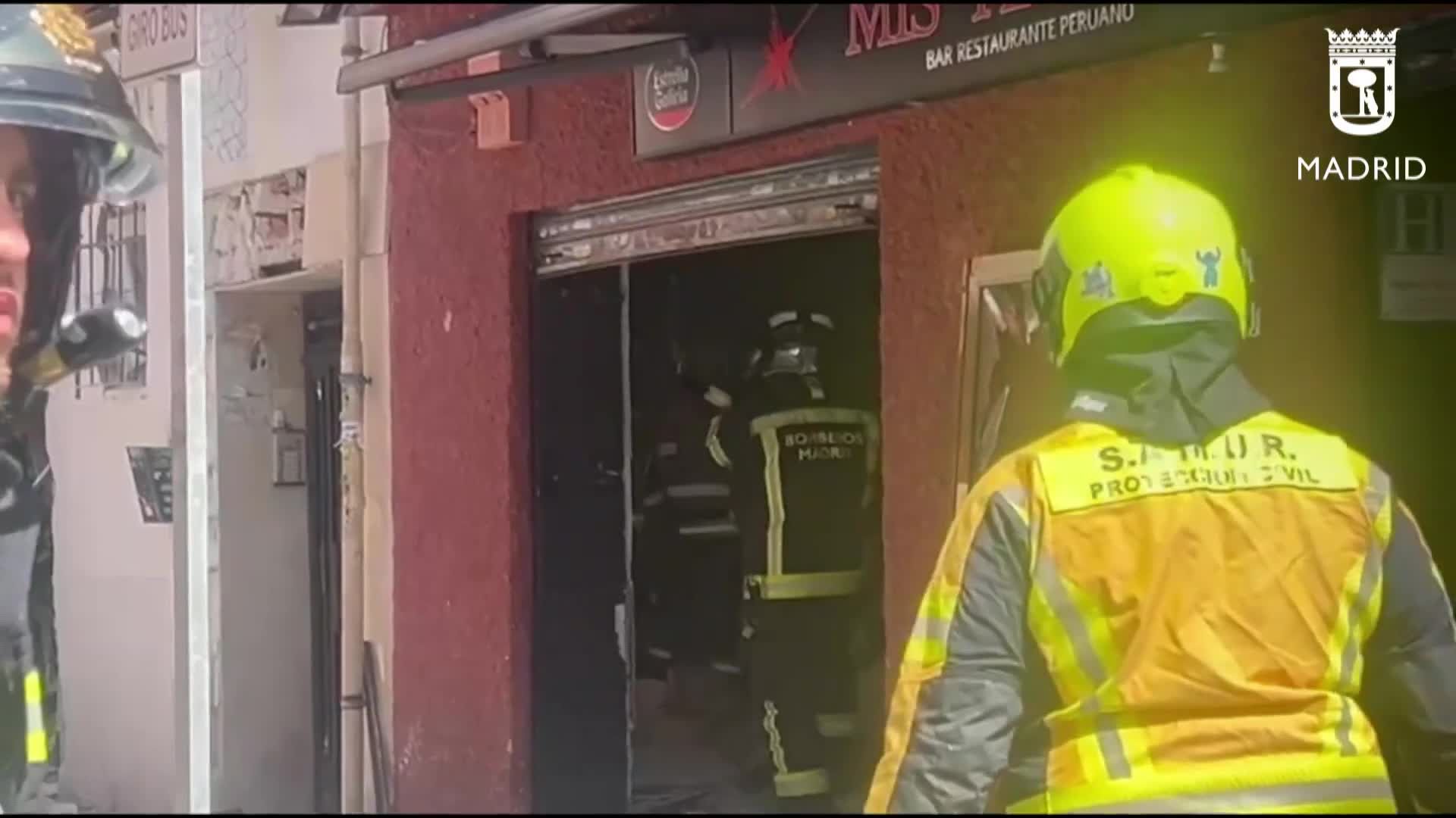 Las imágenes de la devastación en Vallecas tras la explosión de un bar
