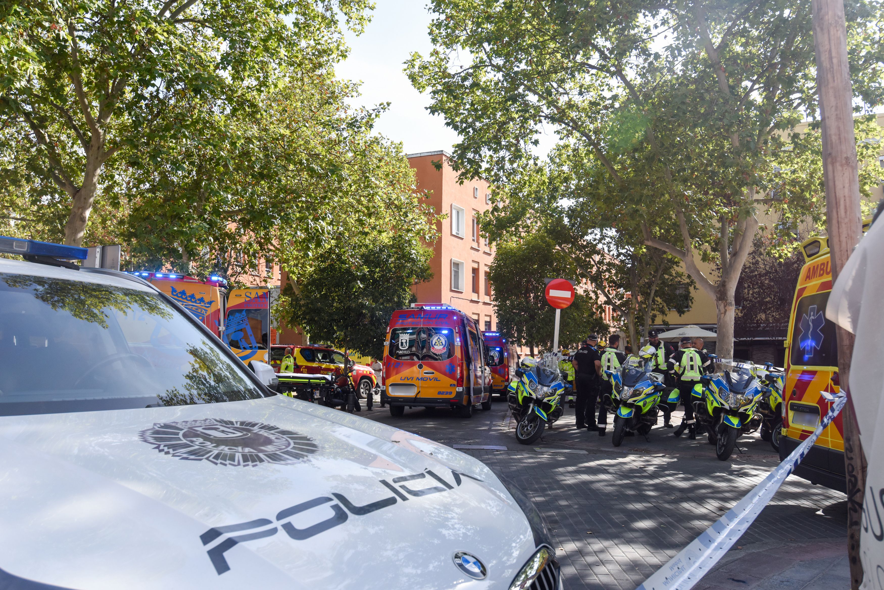 Las imágenes de la devastación en Vallecas tras la explosión de un bar