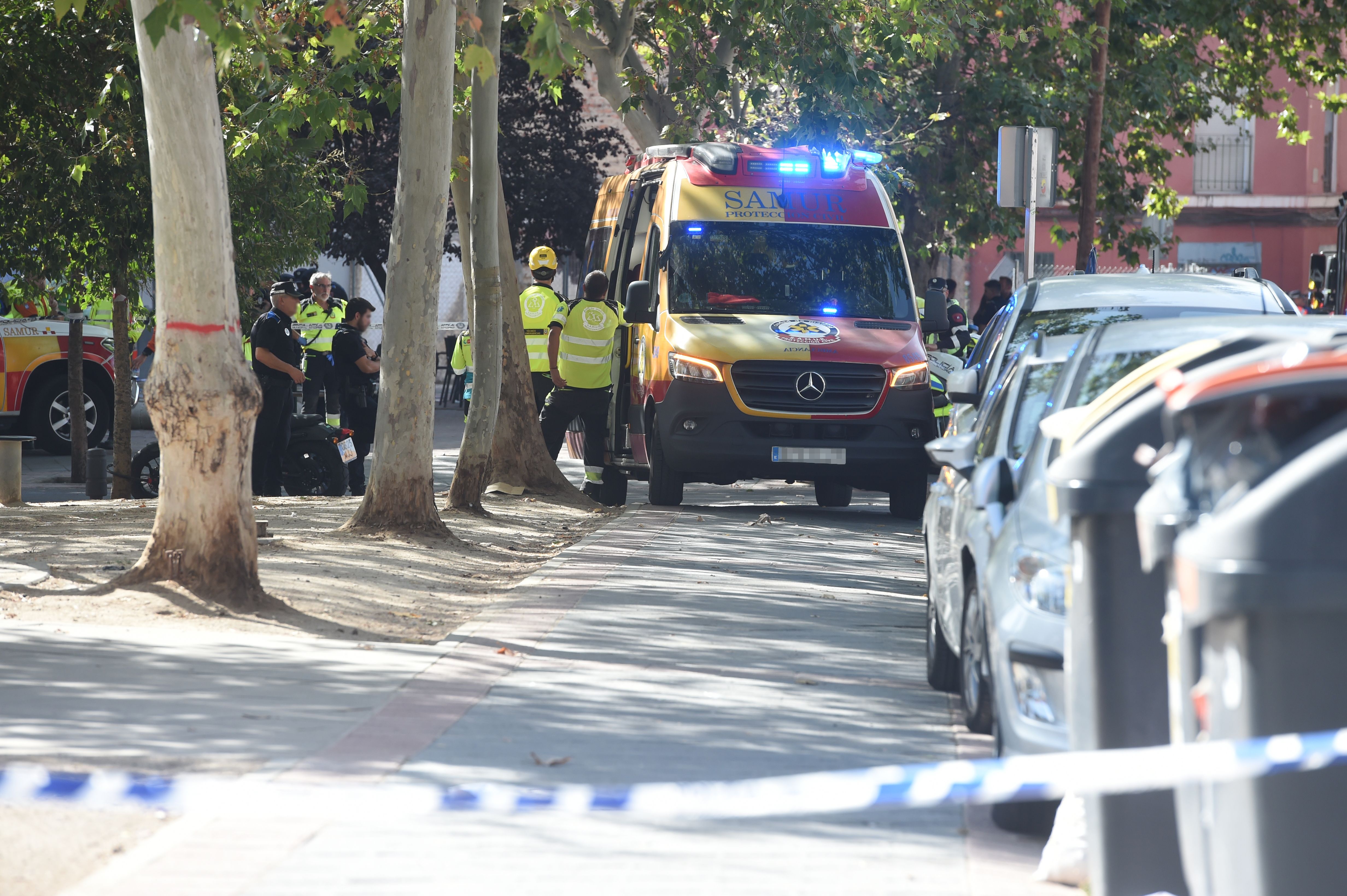 Las imágenes de la devastación en Vallecas tras la explosión de un bar