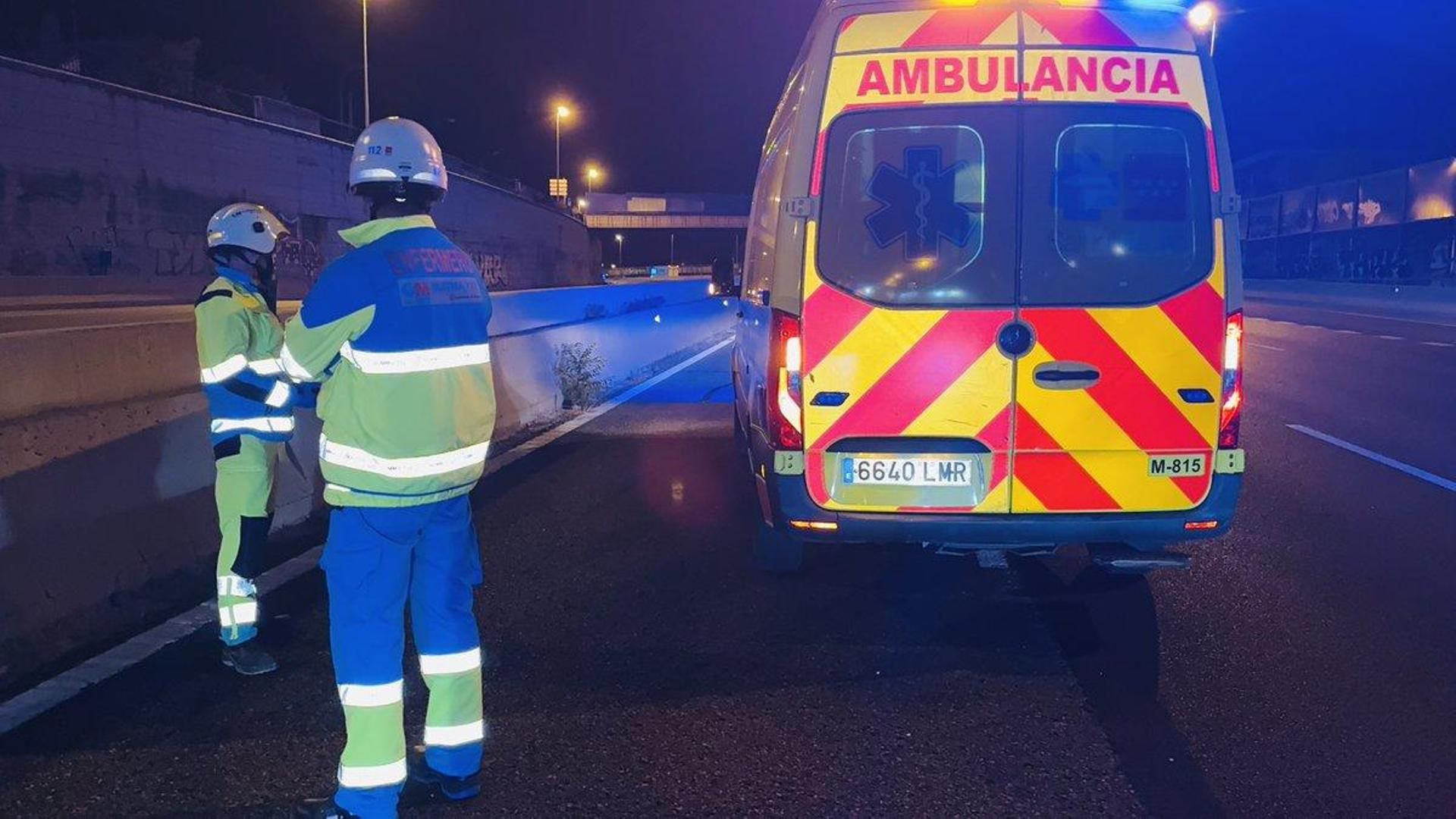 Muere un hombre tras chocar con su motocicleta contra una mediana en Collado Villalba, Madrid