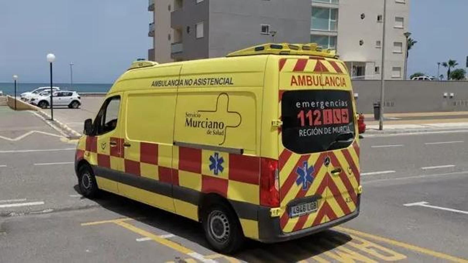 Muere un operario de 50 años atropellado por un conductor ebrio en Lorca, Murcia: otras dos hombres, heridos
