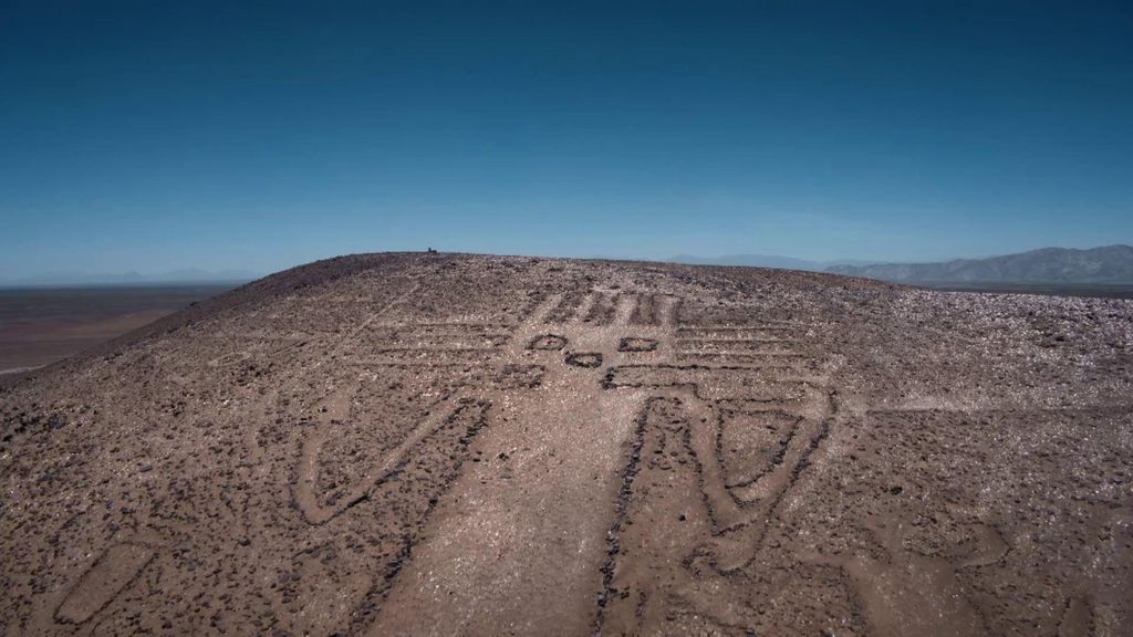 Unos impresionantes geoglifos hallados en Cerro Unita, por primera vez en televisión: "Esto supera todo lo conocido"