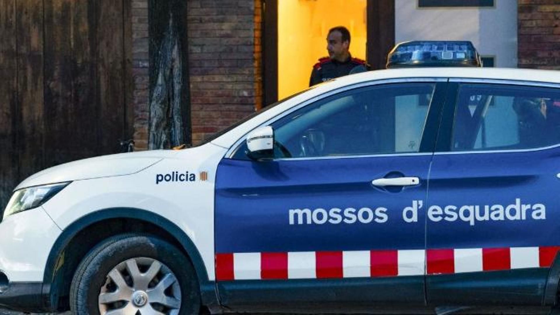 Muere un trabajador de 71 años al caerle encima una estructura metálica en Rubí, Barcelona