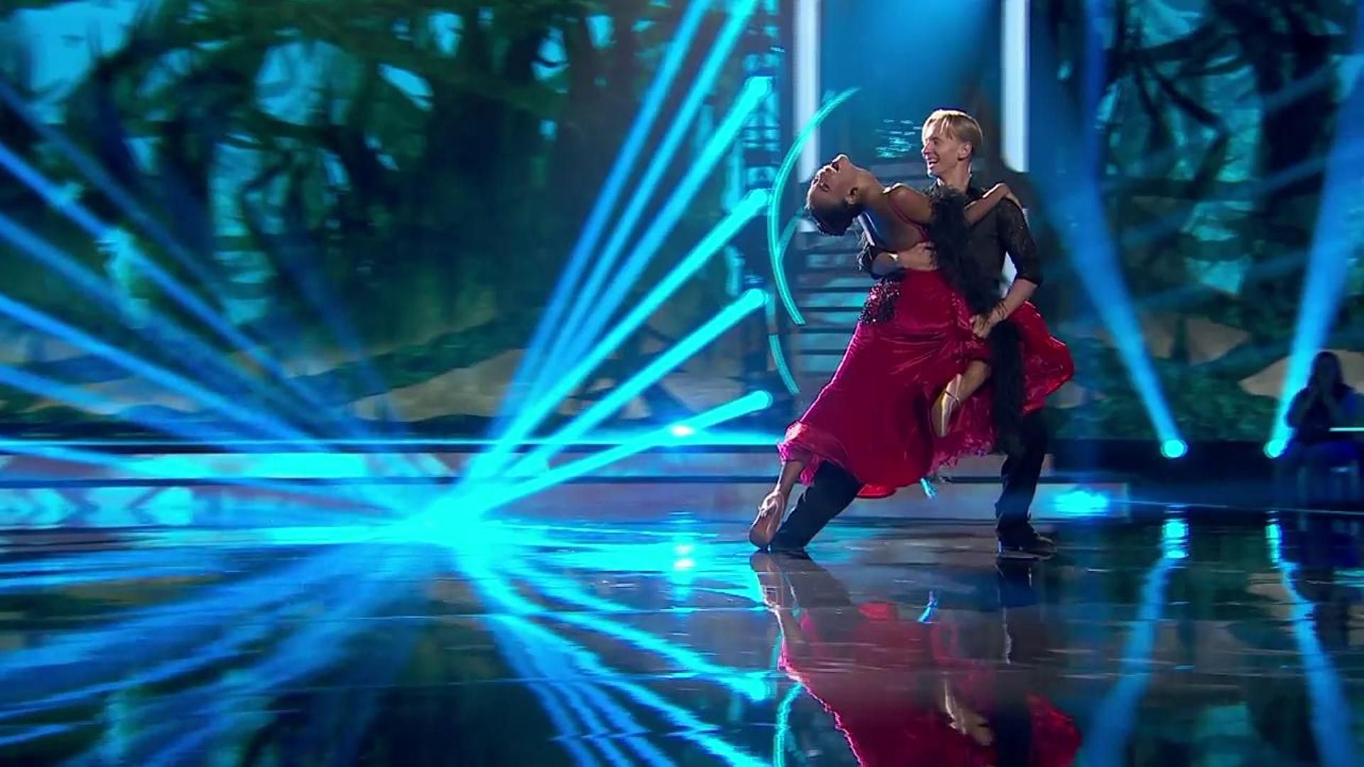 La actuación de Nona Sobo