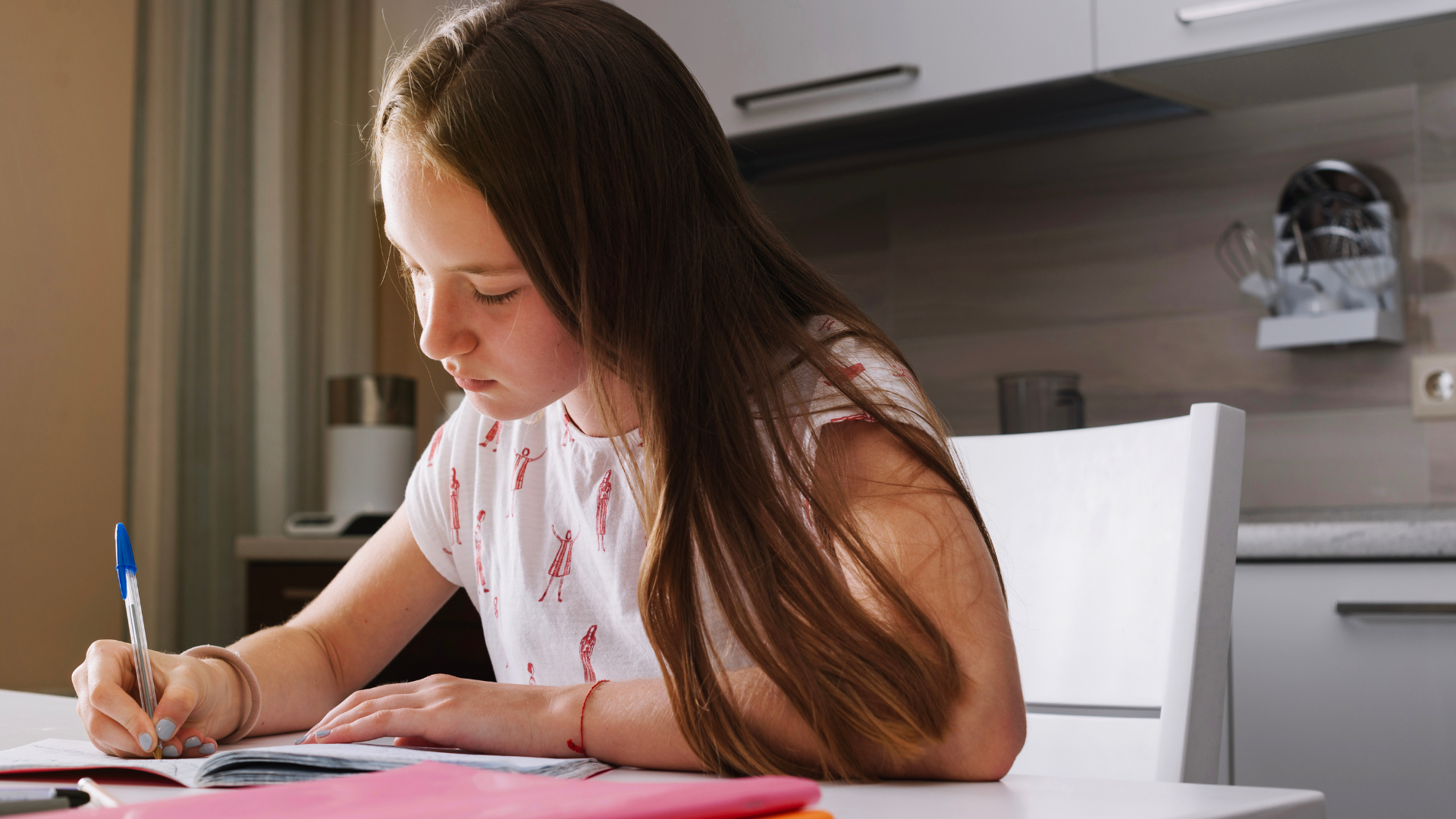 Releer apuntes o hacer maratones de estudio no es la mejor estrategia