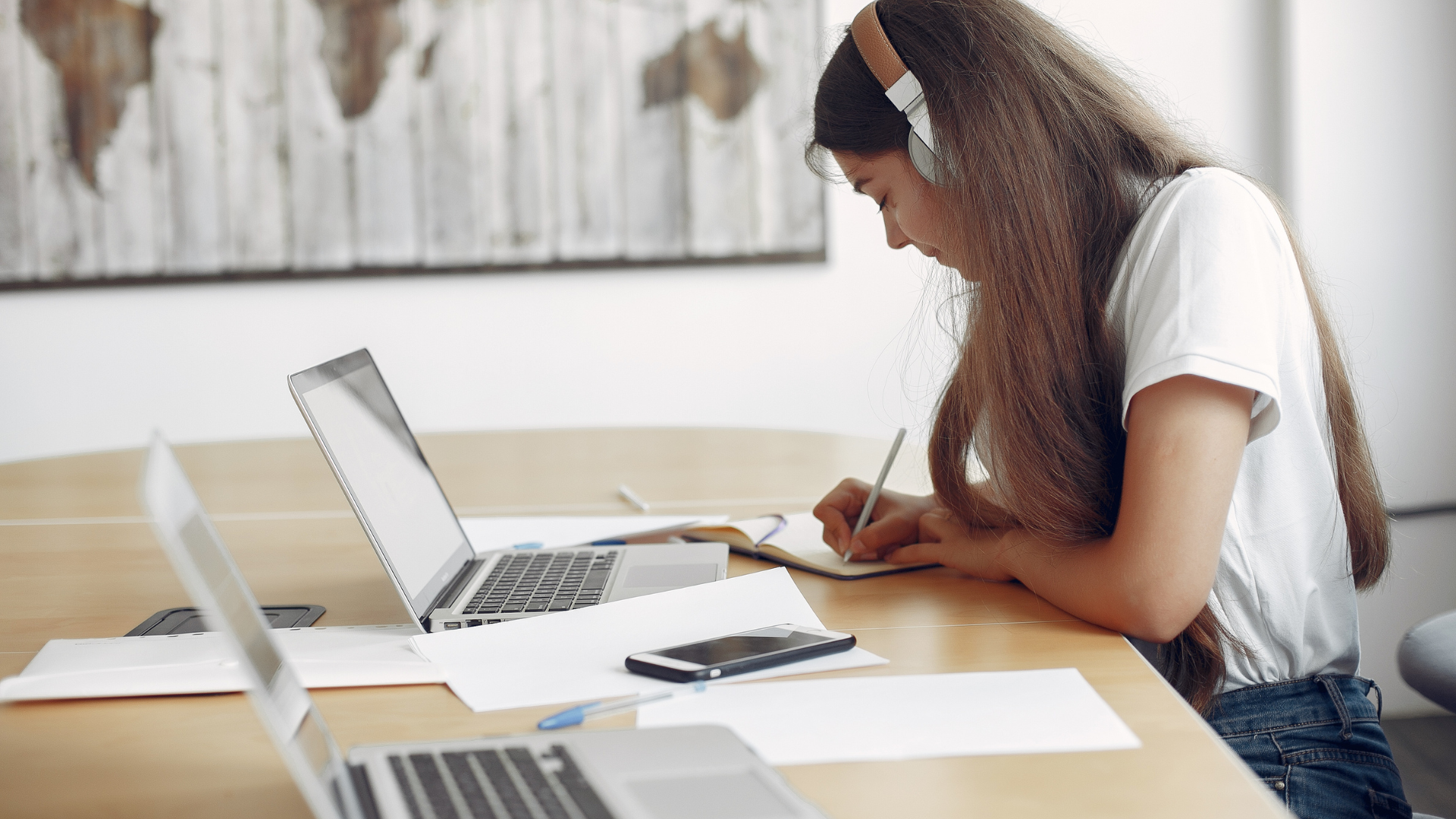 Se puede aplicar a cualquier asignatura y se adapta al estudiante