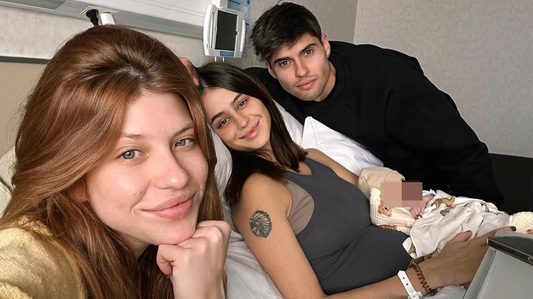 Anita Matamoros y Marina Romero