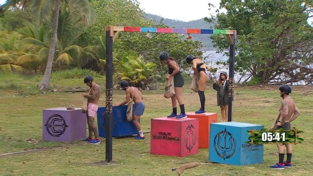 Laura Madrueño, tajante con los concursantes en la prueba: "Tenéis que escuchar. El siguiente está fuera del juego"