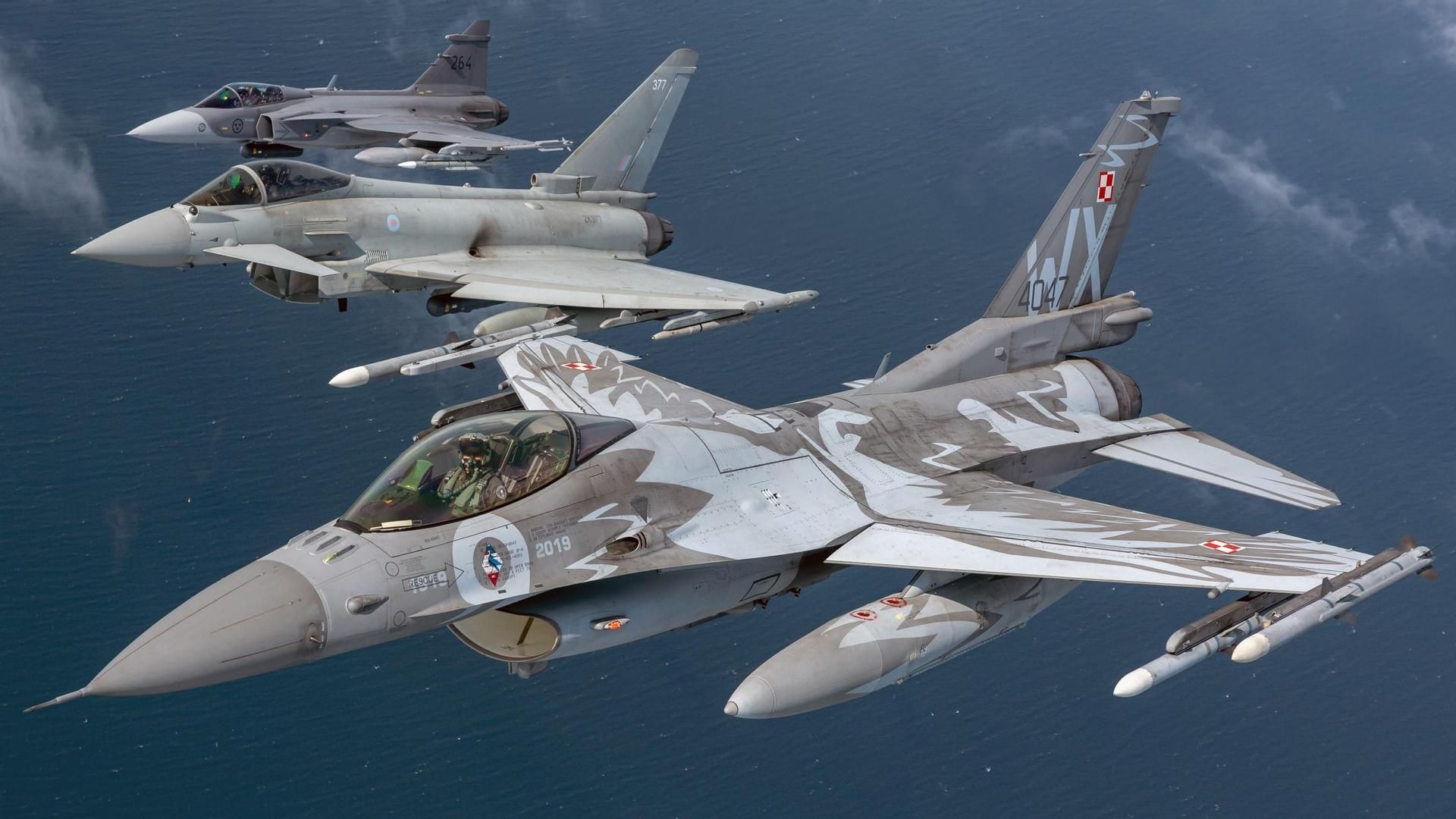 Reino Unido responde a Rusia: despliega cazas en Polonia como mensaje claro tras las incursiones con drones